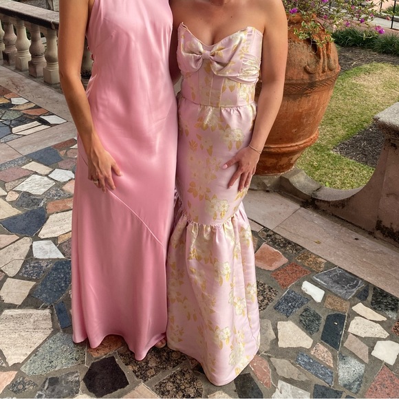 V. Chapman The Beth Dress in Light Lilac Baroque Floral 6 - Picture 3 of 4